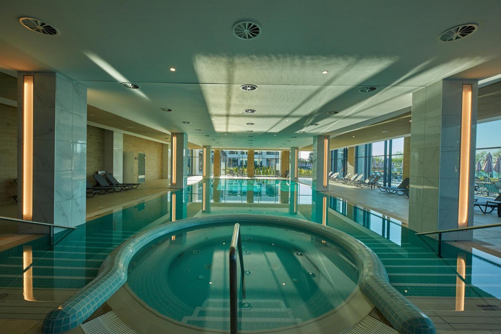 Secrets Sunny Beach Resort & Spa (Adults Only) Exterior photo The pool at the 1018