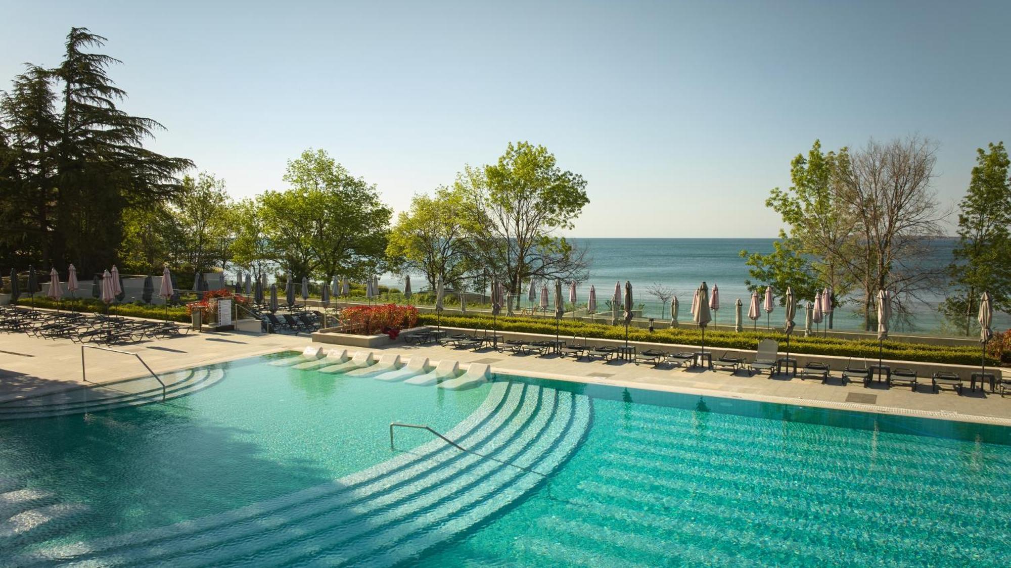 Secrets Sunny Beach Resort & Spa (Adults Only) Exterior photo The swimming pool at the hotel