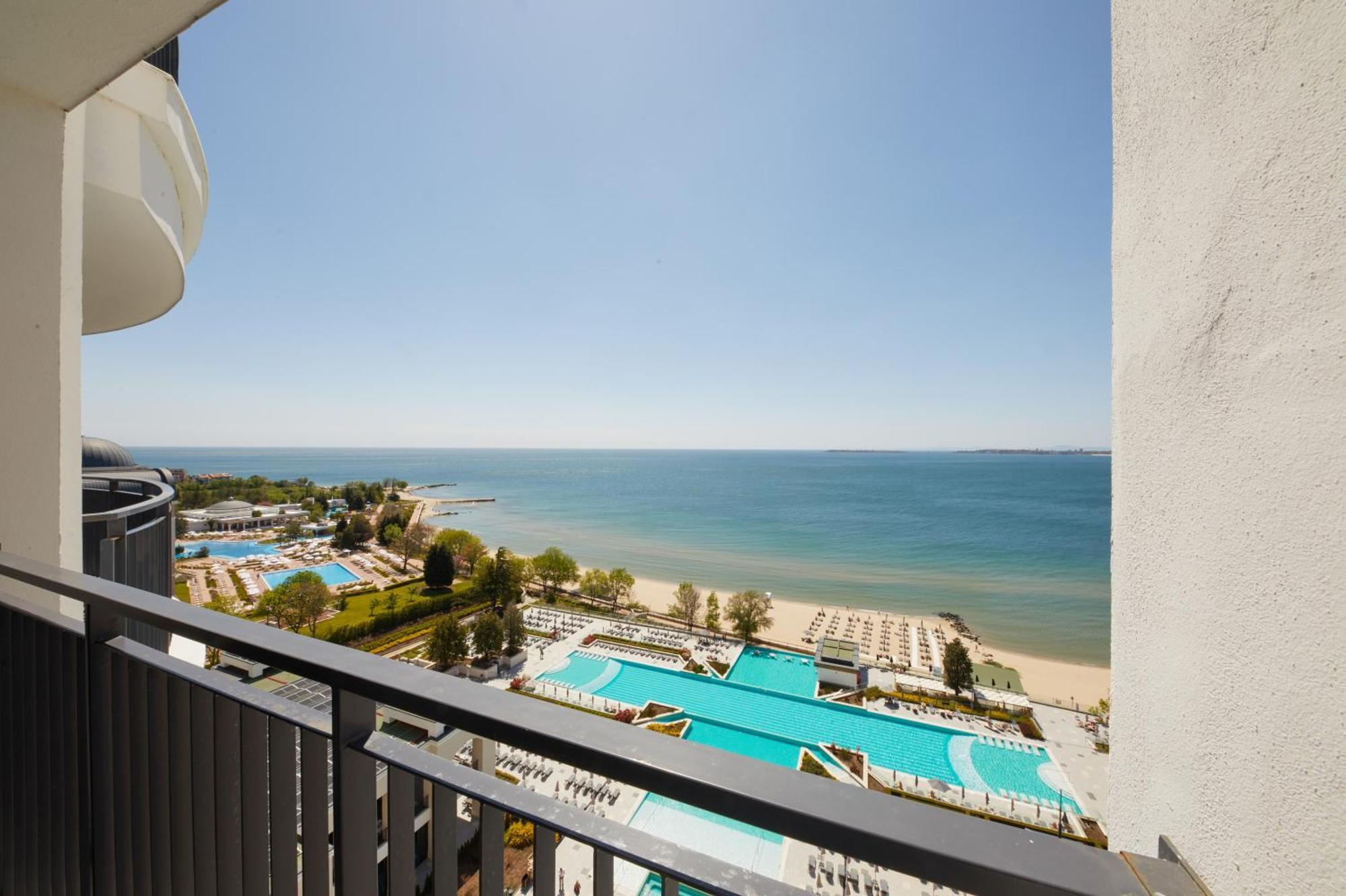Secrets Sunny Beach Resort & Spa (Adults Only) Room photo Baltic Sea view from the balcony of a hotel in Pärnu